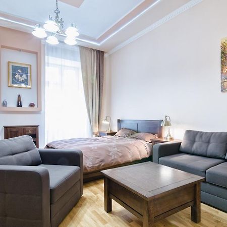 Apartment Grebinky 9 ลวีฟ ภายนอก รูปภาพ